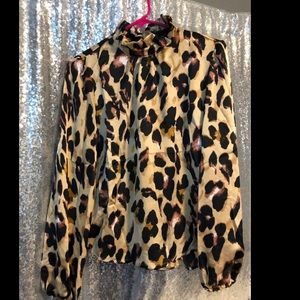 Cheetah blouse! 💫